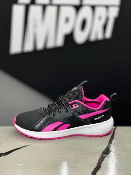 Reebok Durable XT